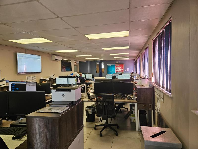 To Let commercial Property for Rent in Montague Gardens Western Cape